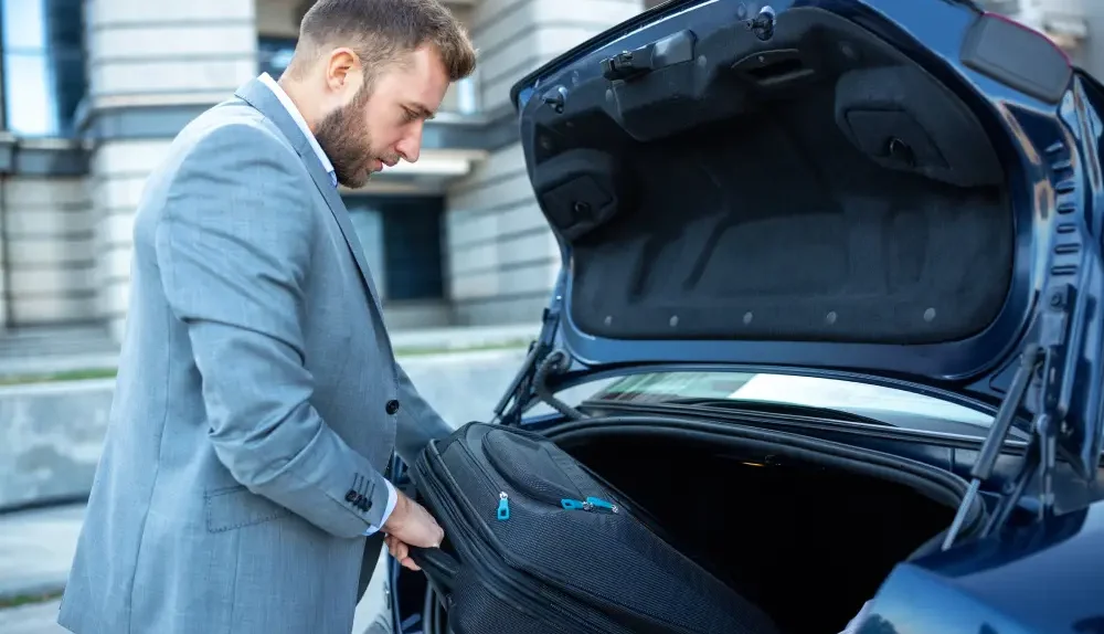 Luxury Limousine Etiquette For First-Time Riders