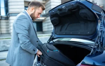 Luxury Limousine Etiquette For First-Time Riders