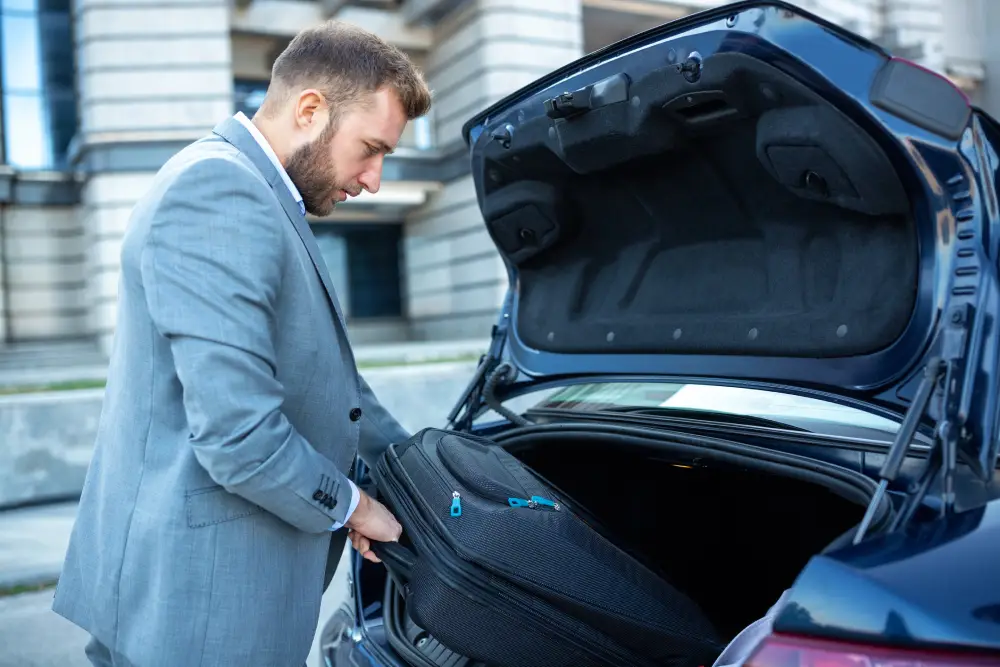 Luxury Limousine Etiquette For First-Time Riders